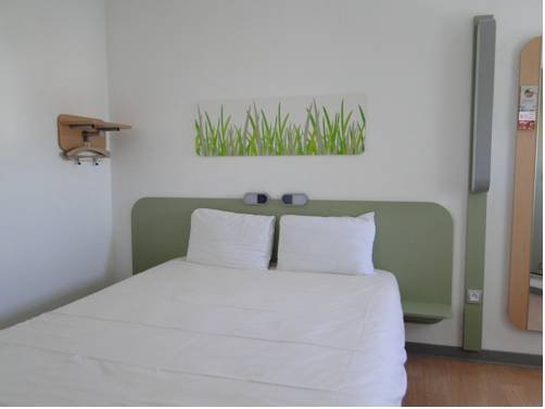 Фото Ibis budget Caen Nord Mémorial