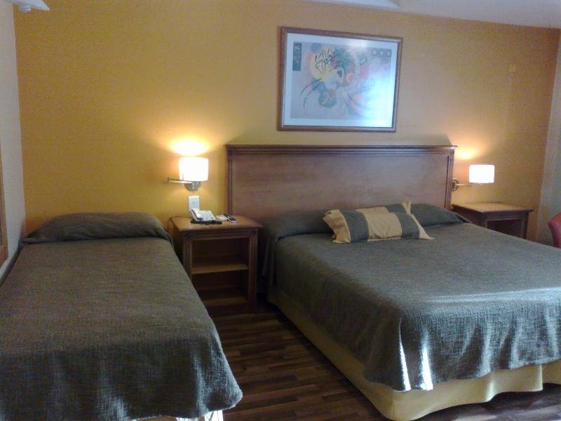 Фото Tritone Hotel