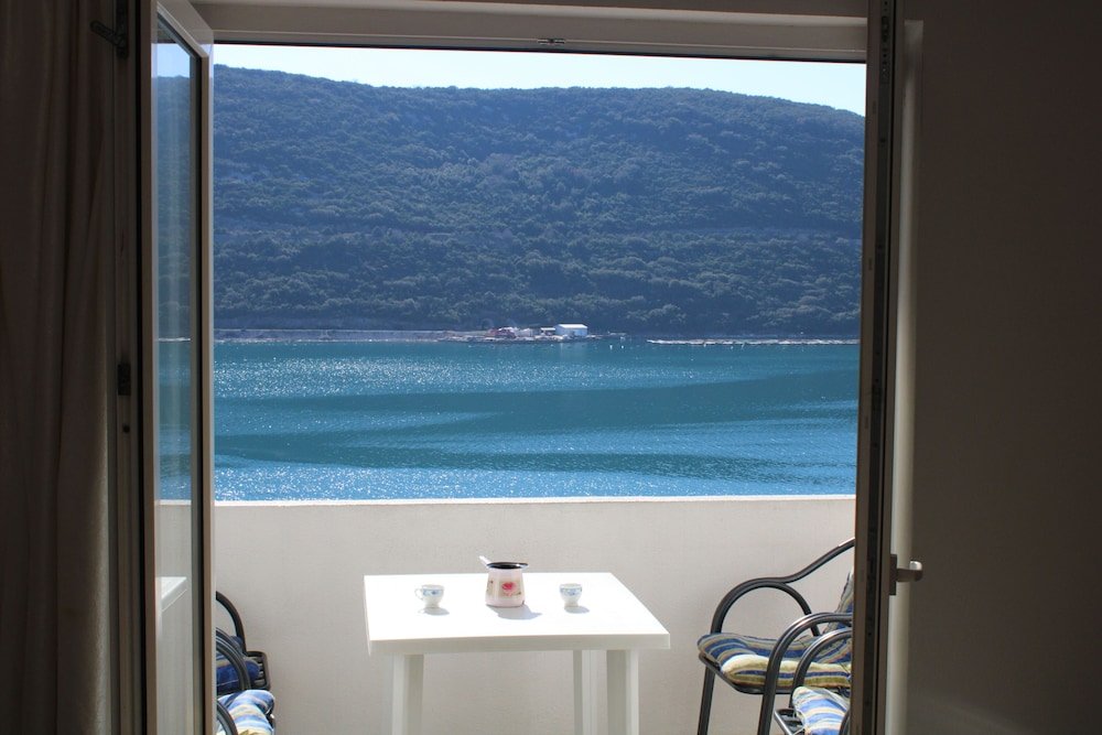 Фото Apartmans and rooms Mato