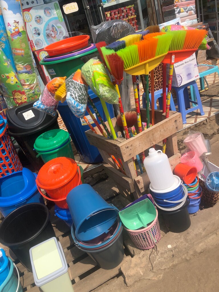 Children's store Shekina Glory, Earth, photo