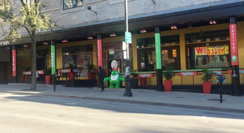 Фото отеля 2