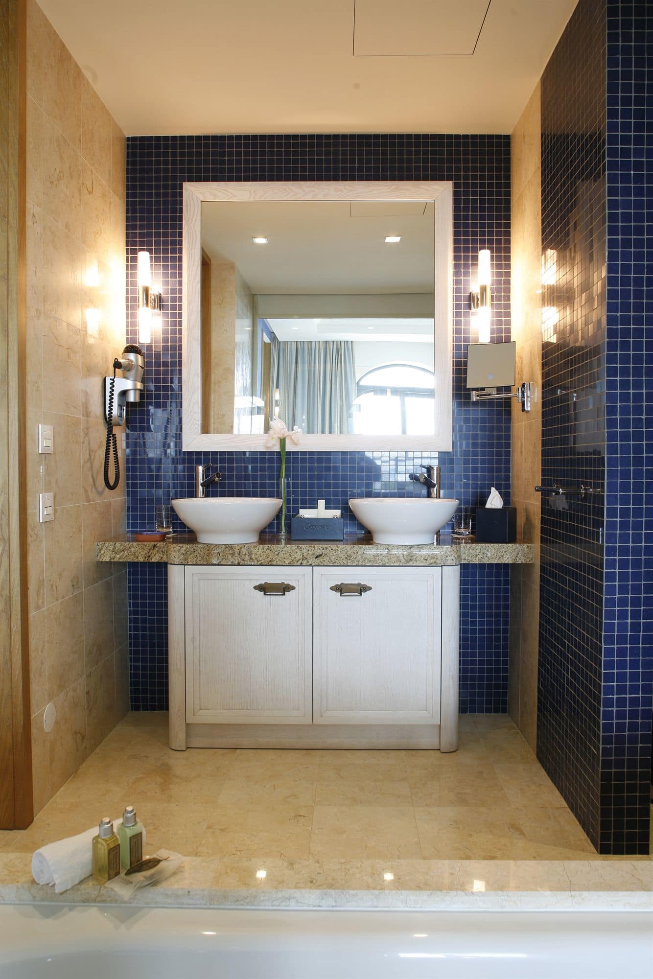 Фото Cascade Wellness Resort