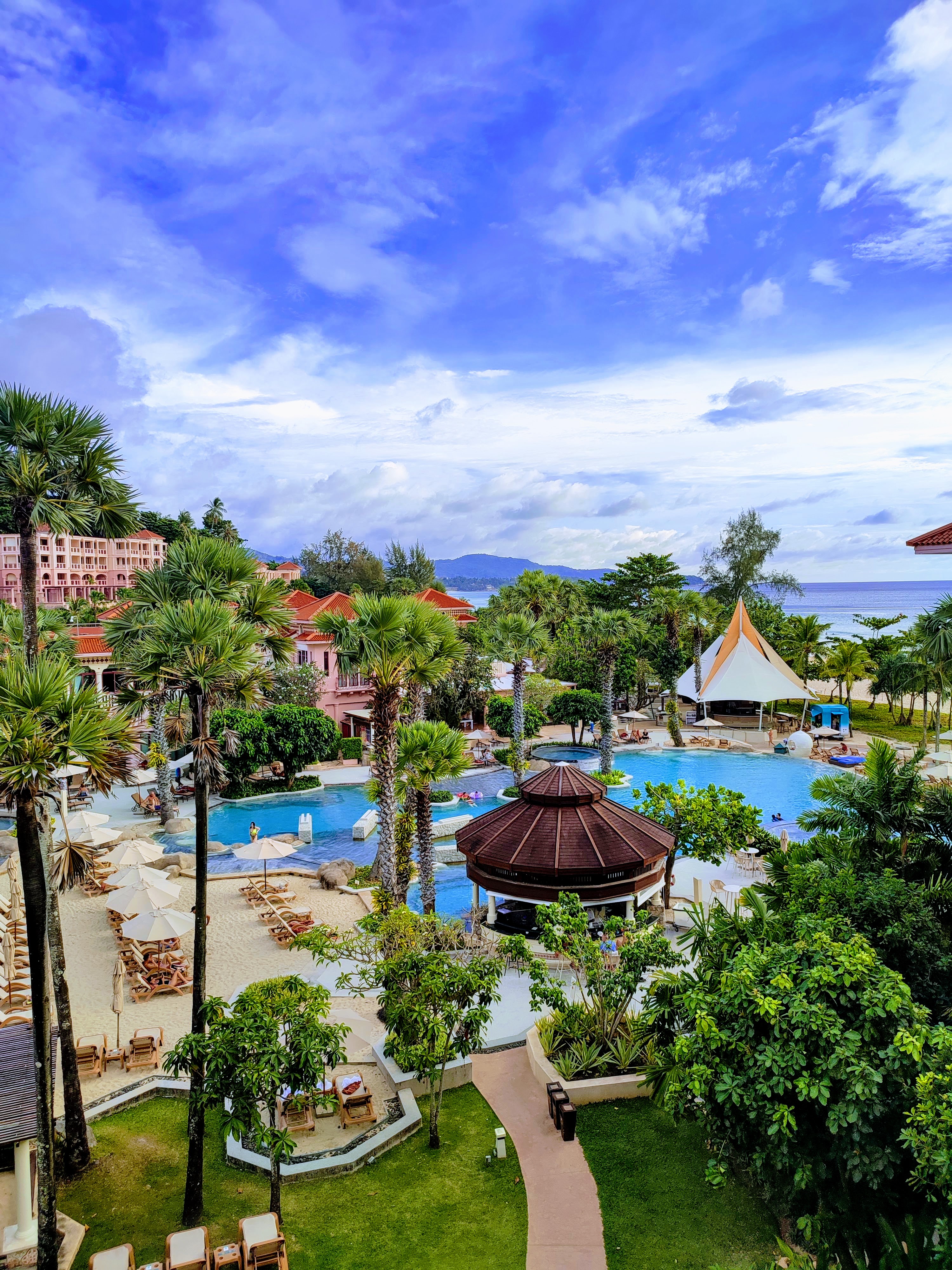 Фото Centara Grand Beach Resort Phuket