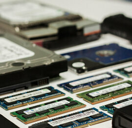 Computer store Cats Computers, Dubai, photo