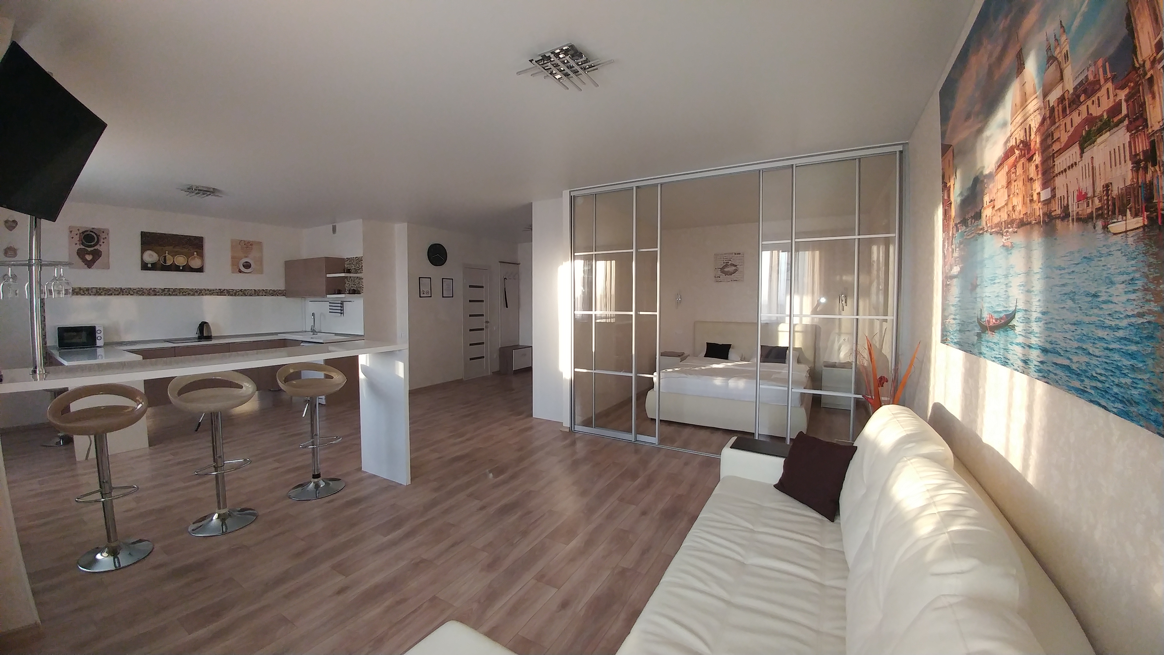 Фото Много квартир 73 на Федерации  130а