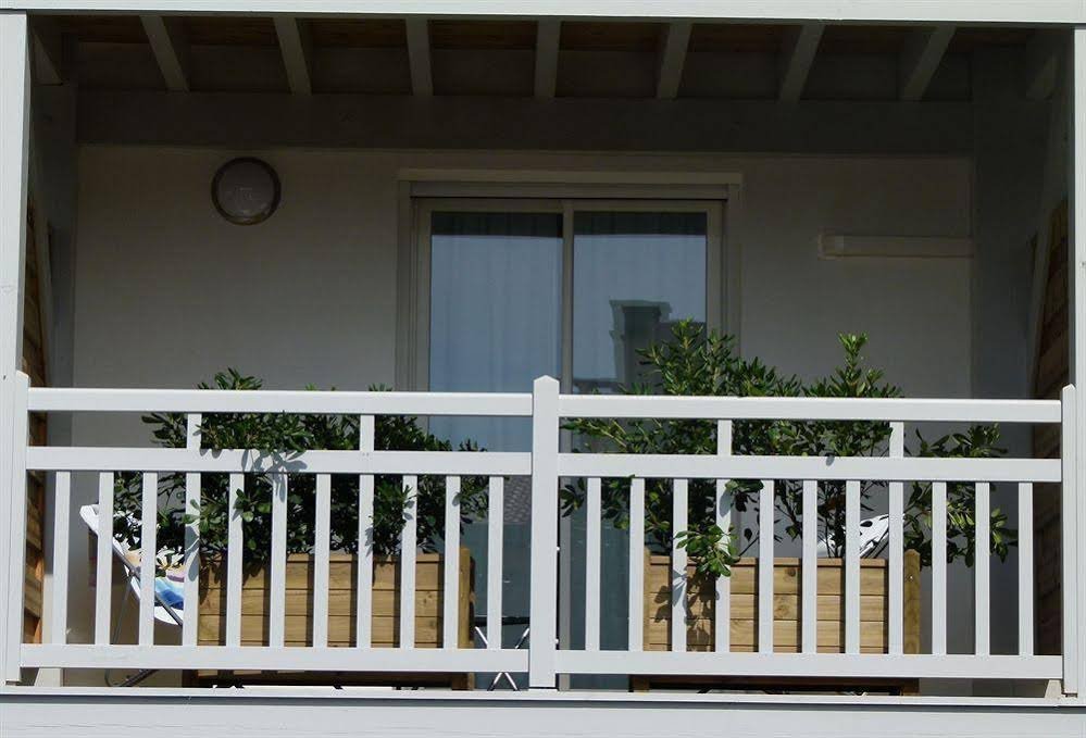 Фото Hotel Kemaris