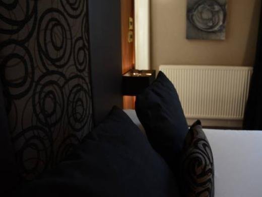 Фото Glazert Country House Hotel