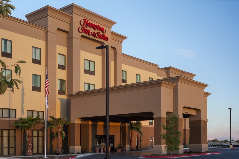 Гостиница Hampton Inn & x26; Suites El Paso/East