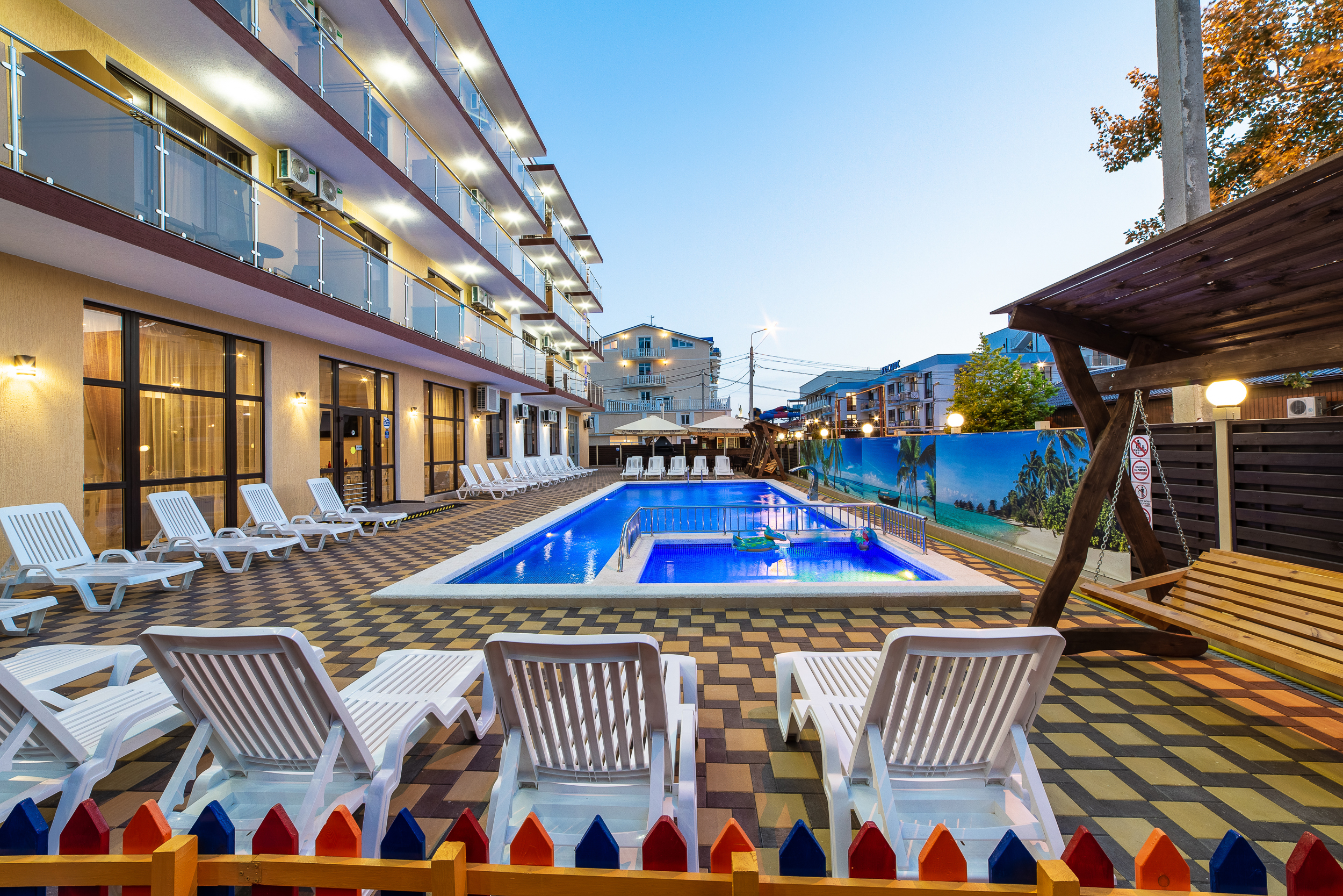 Фото Leonsia Family Hotel