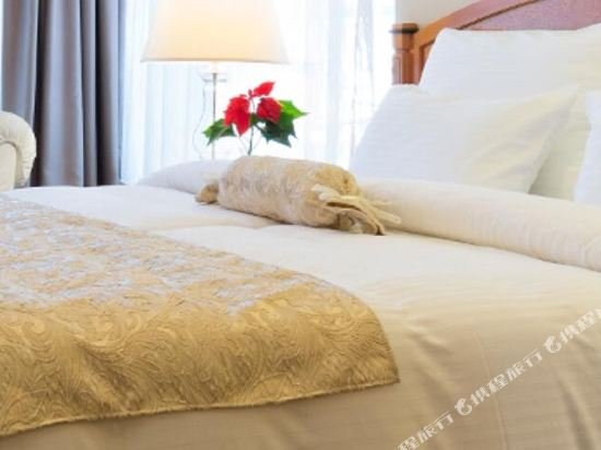 Фото Hotel Sterling Garni