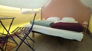 Camping des Lancieres (Bourgogne-Franche-Comté, Yonne, Arrondissement d'Auxerre, Charny-Orée-de-Puisaye, Rue André Martin), hotel