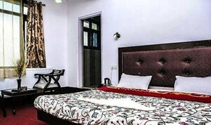 Гостиница Roomy Signature Hotel
