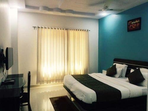 Фото Hotel Hayyat