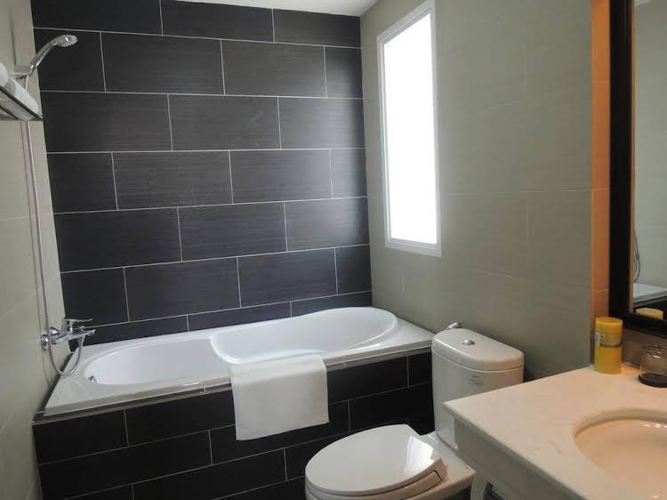 Фото Iris Hotel Saigon