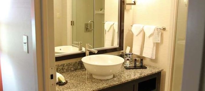 Фото Embassy Suites Ontario Airport