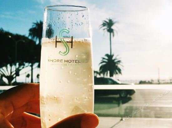Фото Shore Hotel
