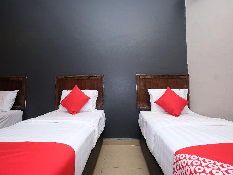 Фото Oyo 1190 Nice Stay Hotel