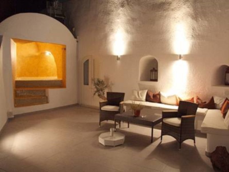 Фото Avant Garde Suites