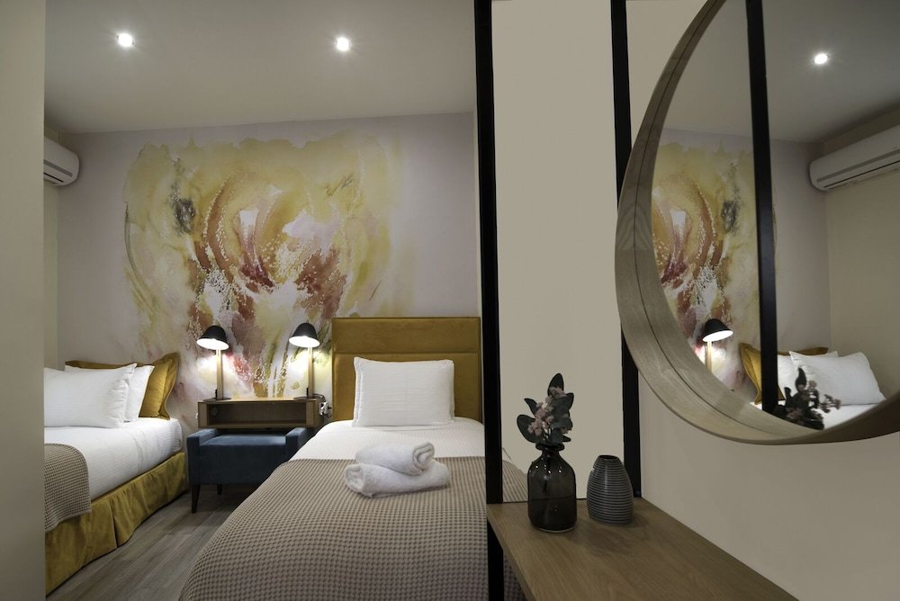 Фото Athens Market Portait