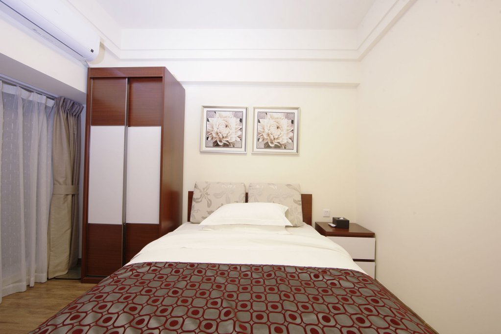 Фото Country Garden Airport Kylin Apartment