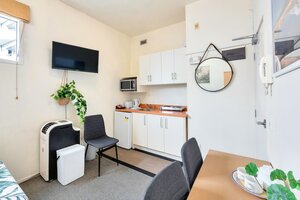 Compact & Budget City Apartment with Air-con