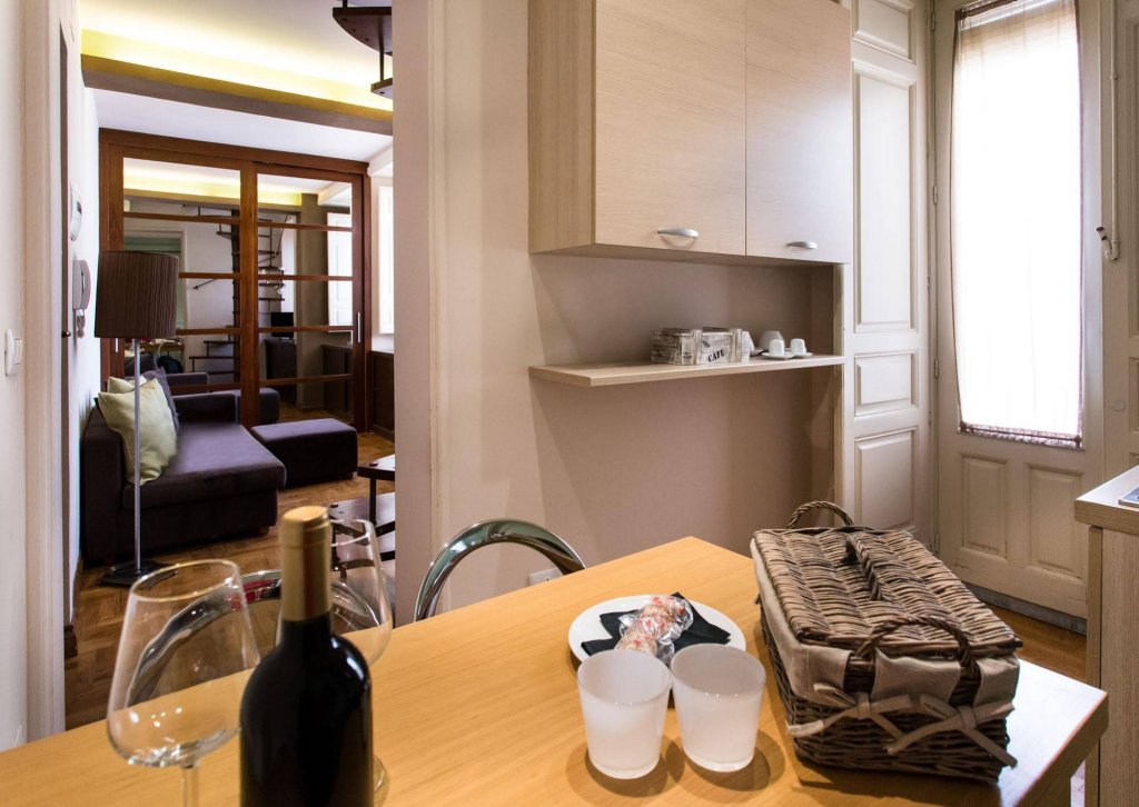 Фото Ferrini Home Piazza Trento
