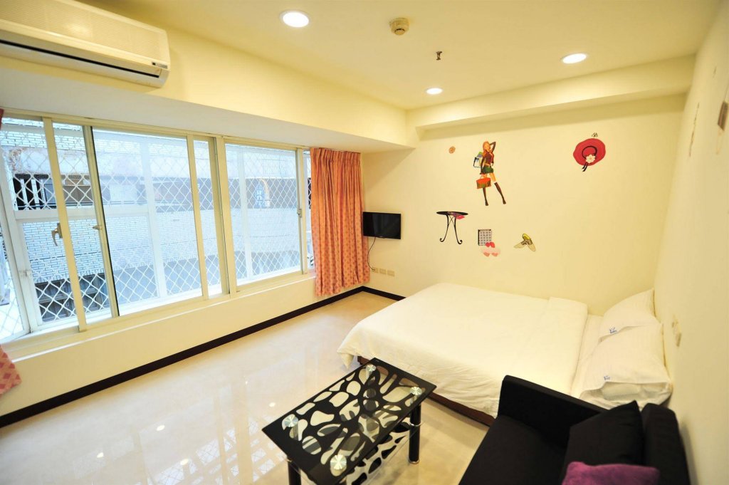 Фото EZbookers DunHua