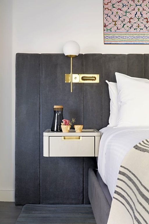 Фото The Assemblage John Street