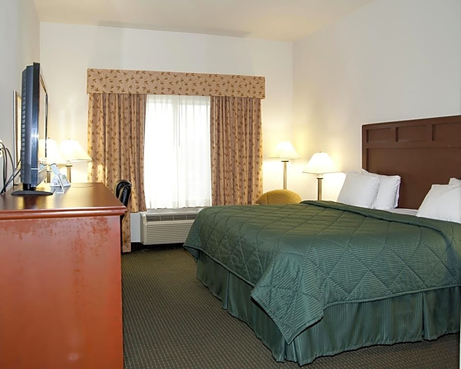 Фото Best Western Comanche Inn