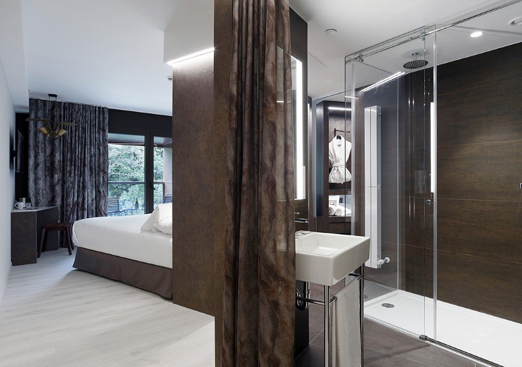 Фото Отель Axel San Sebastián - Adults Only