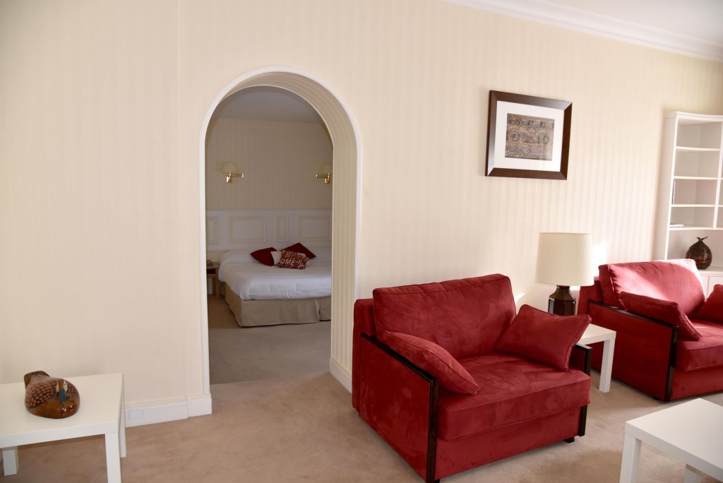 Фото отеля 4