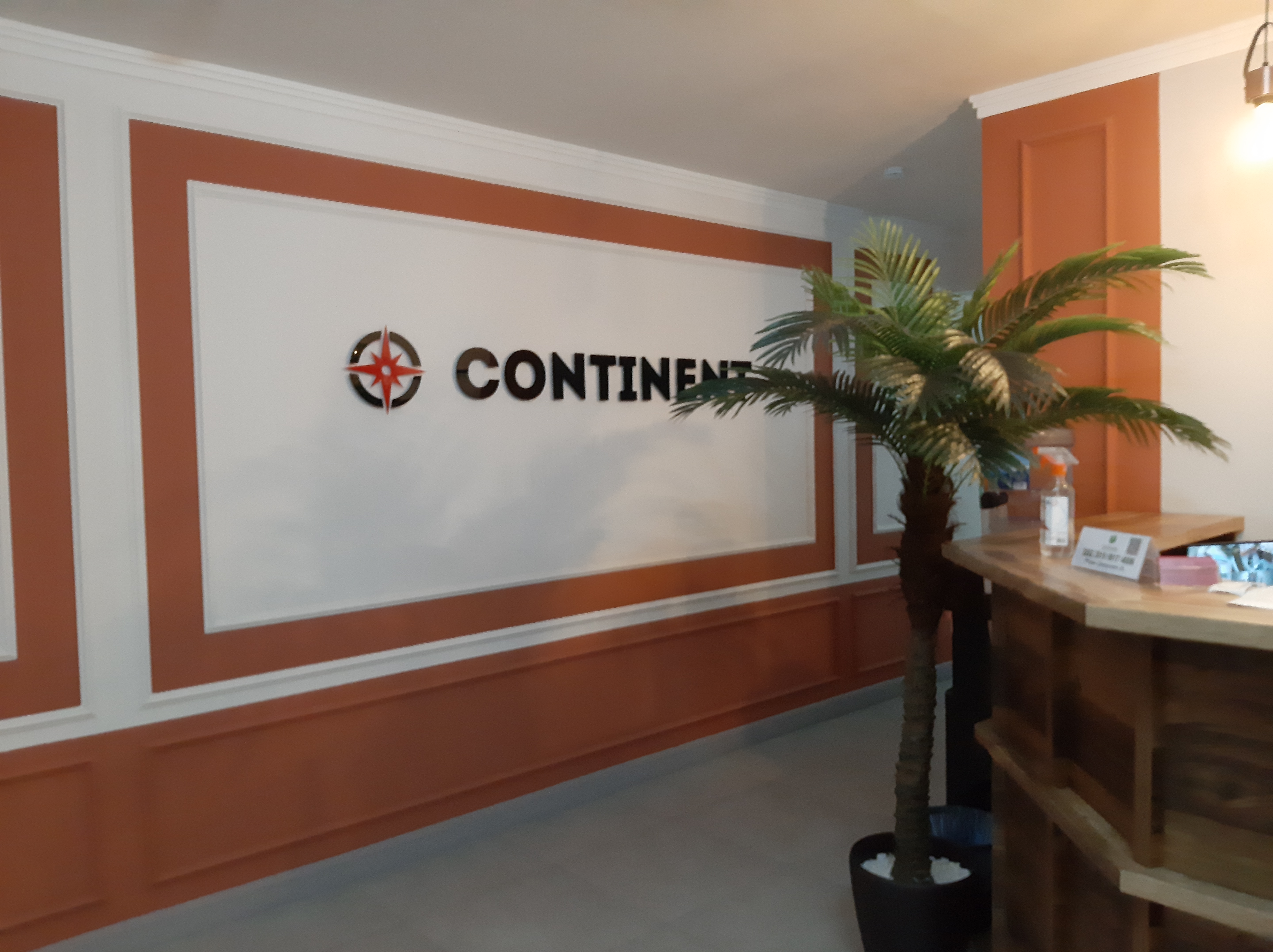 Фото Континент