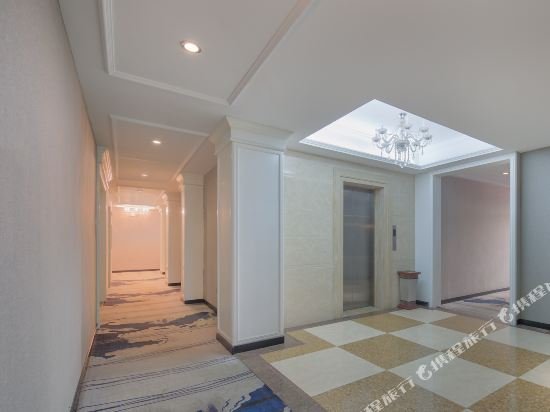 Фото Shangyuan Business Hotel