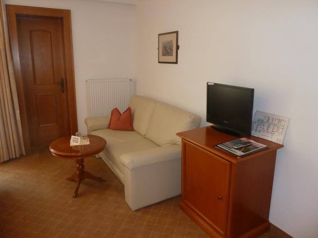 Фото Hotel Waldheim