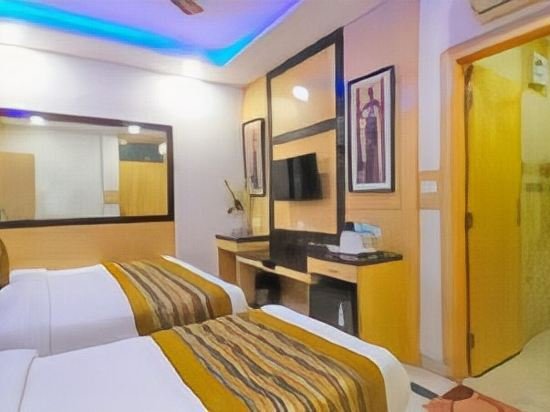 Фото Hotel Karlo Kastle by Sushant Travels