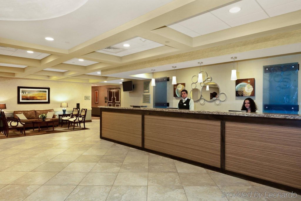 Фото Radisson Hotel Freehold