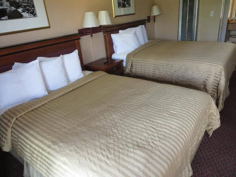 Фото Rodeway Inn Flagstaff - Downtown