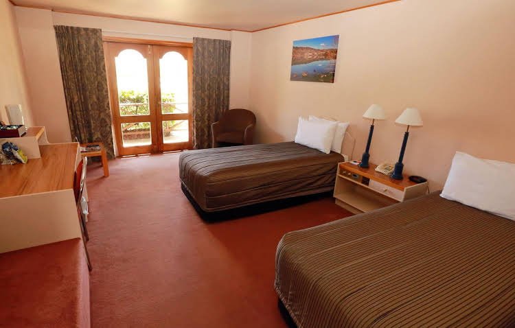 Фото Harvest Hotel