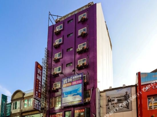 Фото отеля 1