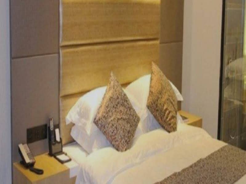 Фото GreenTree Eastern Hotel Binhai Obrao Liya City Square