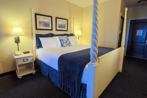 Фото Blue Harbor Resort and SPA