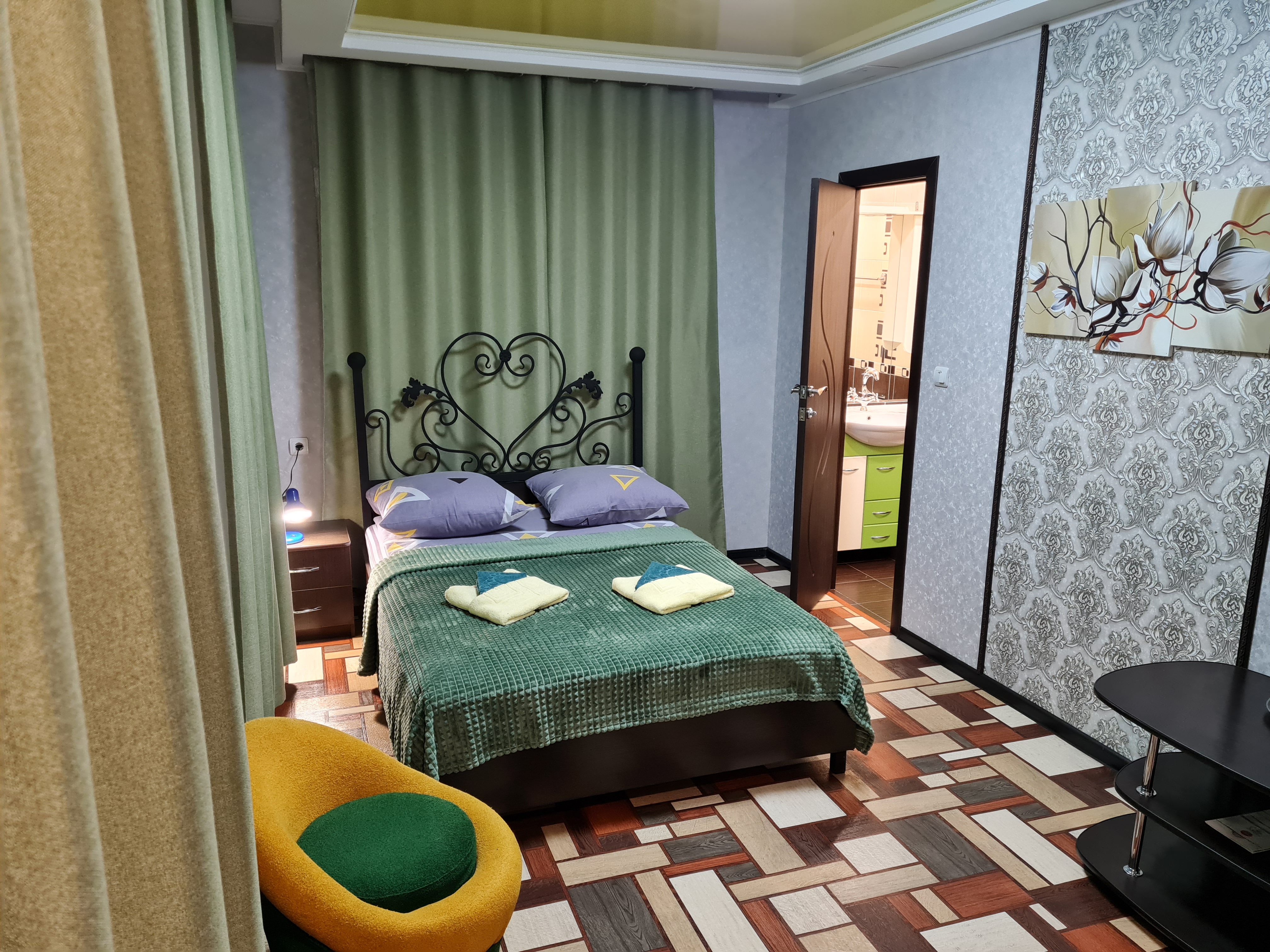 Фото отеля 1