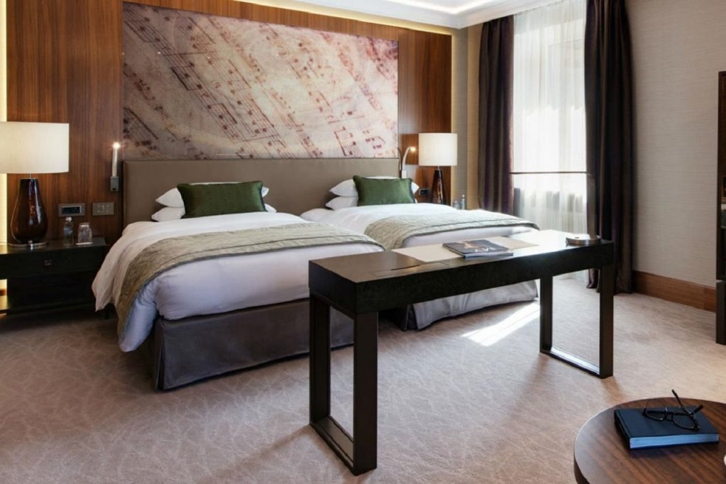 Фото Grand Hotel Kempinski