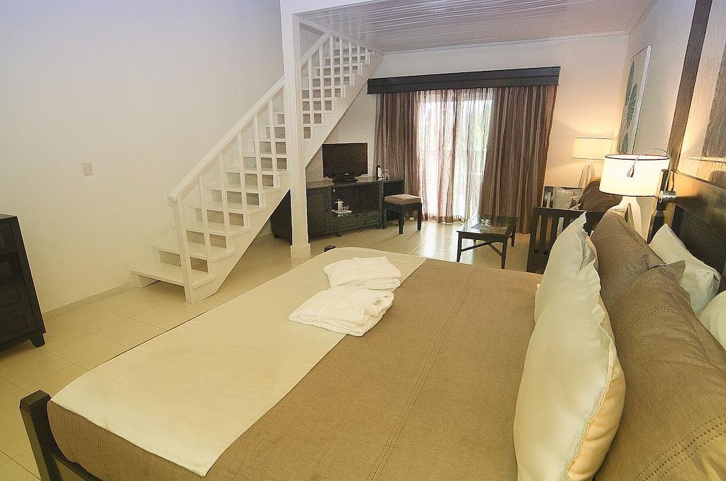 Фото Ocean Blue & Sand Beach Resort - All Inclusive