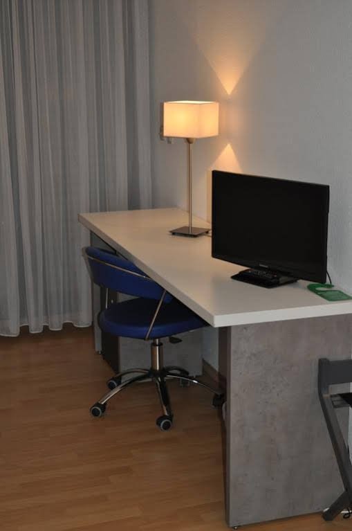 Фото отеля 3