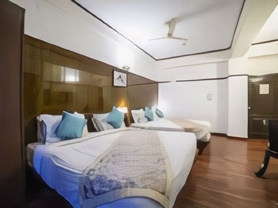 Фото Hotel Krishna Sagar Nh24