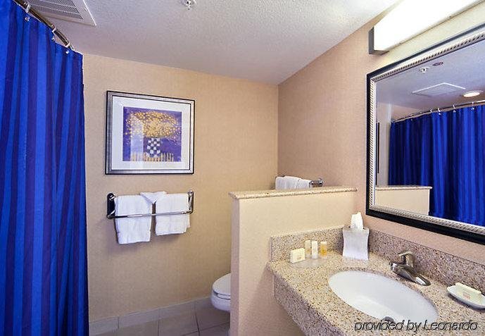 Фото Courtyard Marriott Fort Smith Downtown