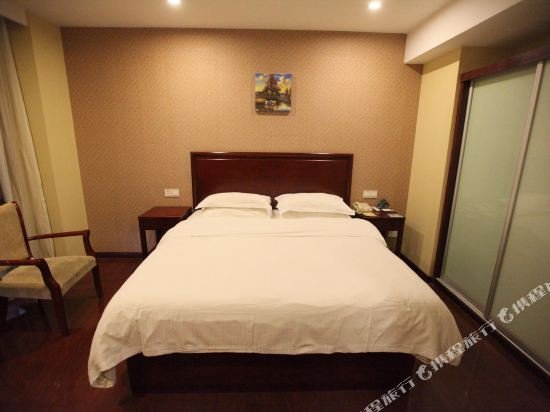 Фото GreenTree Inn Ningbo Yinxian Ave Airport Road Business Hotel