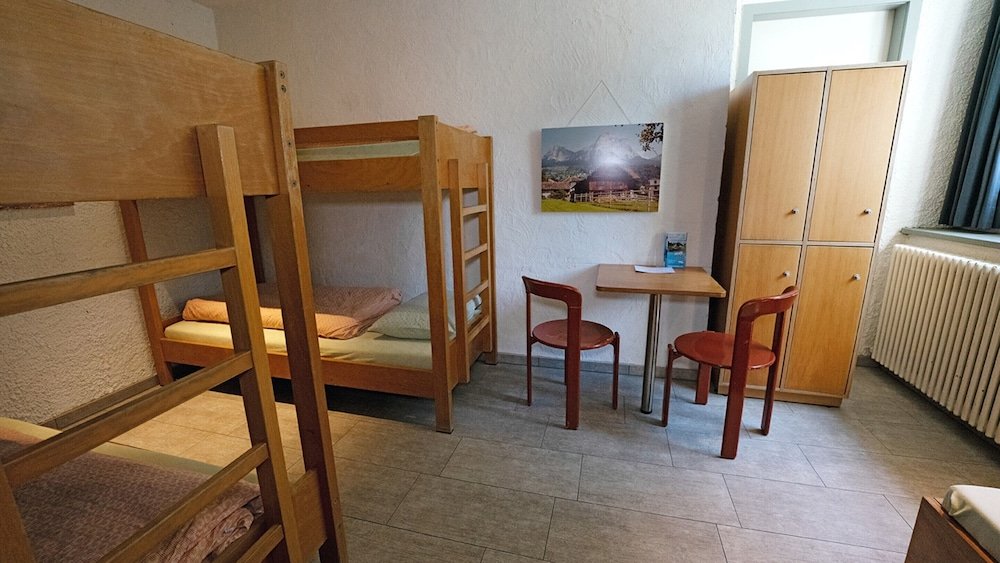 Фото Kreuzlingen Youth Hostel