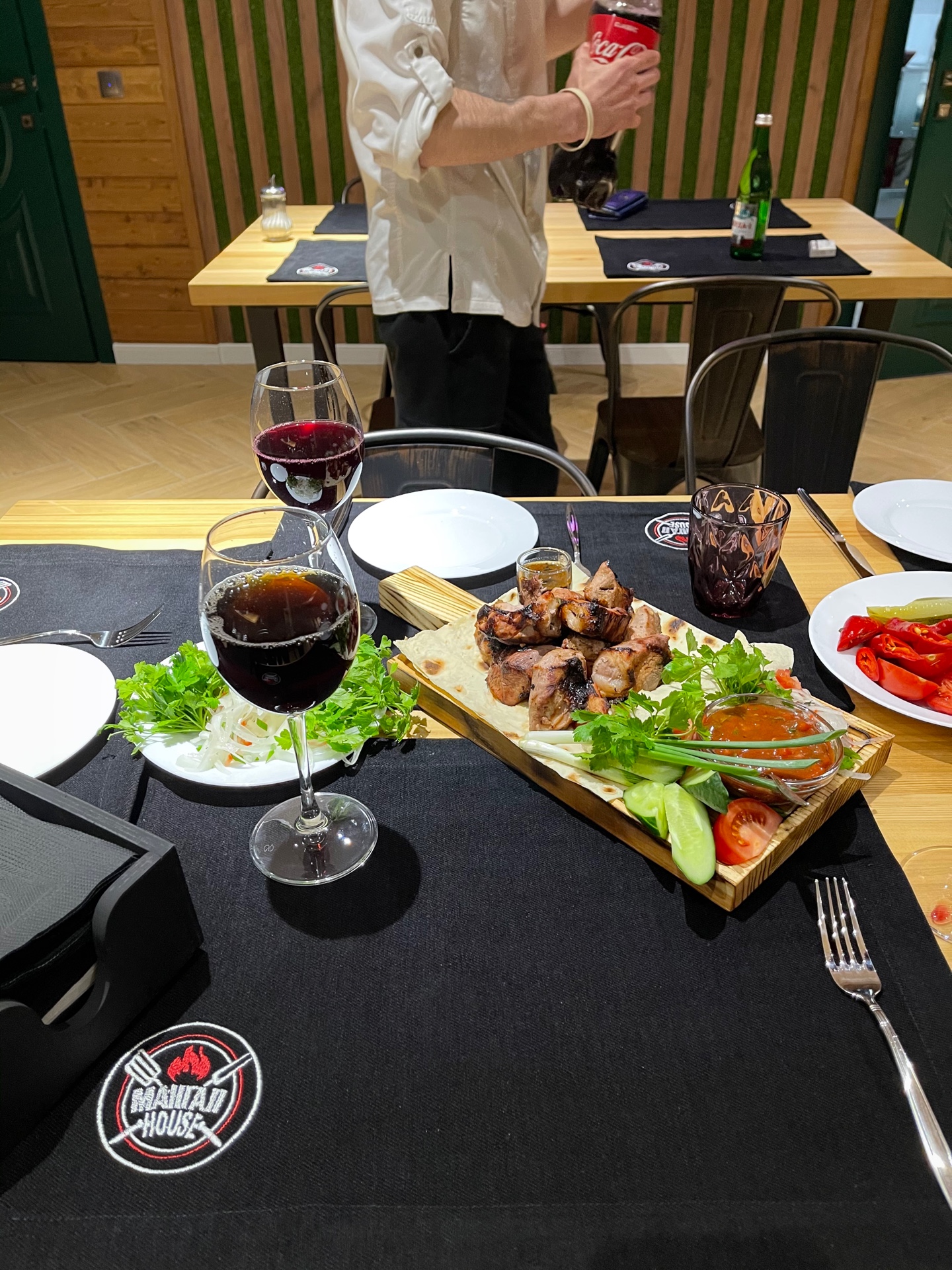 Фото River & House